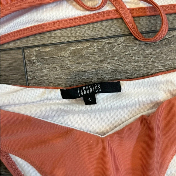 NWT FABONICS Women Orange Halter Bikini Set Size S - Picture 2 of 6